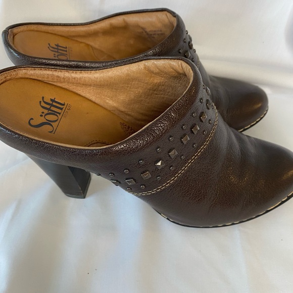 Sofft brown leather studded heeled mule size 7.5. Very gently used. - Picture 8 of 16